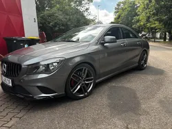Mercedes CLA180
