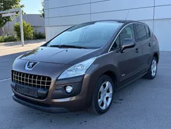 Braun Gebraucht 2013 Peugeot 3008 Business-Line SUV | 5.999 € (Guter Preis)