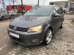 Grau Gebraucht 2011 VW Touran Van / Kleinbus | 5.990 € (Guter Preis)