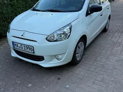 Weiß Gebraucht 2015 Mitsubishi Space Star Limousine | 3.550 € (Fairer Preis)