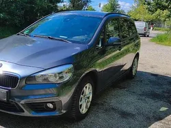 Grau Gebraucht 2017 BMW 218 Gran Tourer Van / Kleinbus | 9.999 € (Guter Preis)