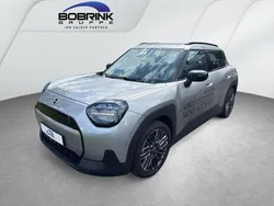 Silber Gebraucht 2024 Mini Aceman Essential SUV | 35.420 €