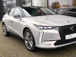 Grau Gebraucht 2023 DS Automobiles DS4 Limousine | 31.990 €