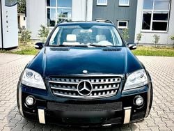 Schwarz Gebraucht 2006 Mercedes 320 AMG SUV | 6.500 €
