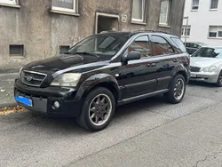 Schwarz Gebraucht 2004 Kia Sorento SUV | 2.500 € (Guter Preis)