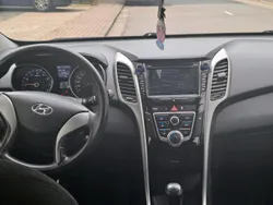 Grau Gebraucht 2012 Hyundai i30 Limousine | 6.000 €