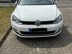 Weiß Gebraucht 2014 VW Golf VII Cup Limousine | 8.500 € (Guter Preis)
