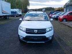 Weiß Gebraucht 2016 Dacia Sandero Prestige Kleinwagen | 4.299 € (Guter Preis)