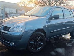 Grau Gebraucht 2006 Renault Clio II Kleinwagen | 1.999 € (Guter Preis)
