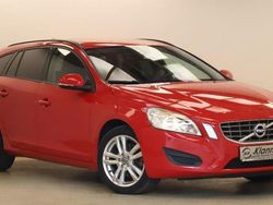 Rot Gebraucht 2012 Volvo V60 Kinetic Kombi | 8.899 € (Fairer Preis)