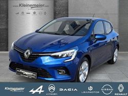 Blau Gebraucht 2022 Renault Clio V Business Kleinwagen | 16.990 € (Etwas zu teuer)
