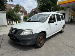 Weiß Gebraucht 2009 Dacia Logan Limousine | 1.900 € (Guter Preis)