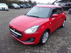 Rot Gebraucht 2021 Suzuki Swift Comfort Limousine | 12.895 € (Guter Preis)