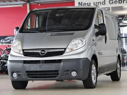 Silber Gebraucht 2011 Opel Vivaro Van | 16.850 €