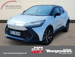 089)/ black (202) (weiss Gebraucht 2024 Toyota C-HR SUV | 33.980 € (Etwas zu teuer)
