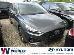 Gruen Neu 2025 Hyundai i30 Advantage Limousine | 26.900 € (Etwas zu teuer)