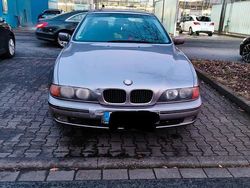 Grau Gebraucht 1998 BMW 523 Limousine | 1.900 € (Superpreis)
