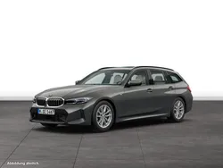 Grau Gebraucht 2024 BMW 330 Kombi | 57.050 € (Teuer)