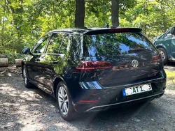 Schwarz Gebraucht 2017 VW Golf VII Comfortline Limousine | 17.450 € (Fairer Preis)