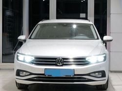 Weiß Gebraucht 2020 VW Passat Business Kombi | 21.200 € (Guter Preis)