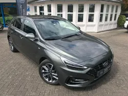 Amazon grey (metallic) Gebraucht 2024 Hyundai i30 Prime Limousine | 25.490 € (Fairer Preis)