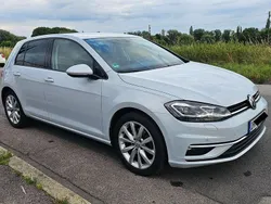 Weiß Gebraucht 2018 VW Golf VII Sound Limousine | 18.500 € (Fairer Preis)