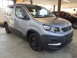 Grau Gebraucht 2021 Peugeot Rifter Active Van / Kleinbus | 16.900 € (Superpreis)