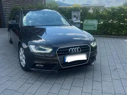 Grau Gebraucht 2012 Audi A4 Kombi | 8.990 € (Fairer Preis)