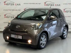 Braun Gebraucht 2010 Toyota iQ Kleinwagen | 5.890 € (Fairer Preis)