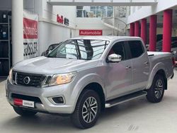 Platinum silver Gebraucht 2017 Nissan Navara Abholung | 20.990 € (Fairer Preis)