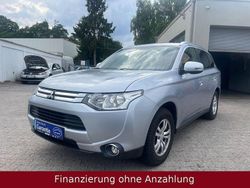 Silber Gebraucht 2015 Mitsubishi Outlander Invite SUV | 8.490 € (Fairer Preis)