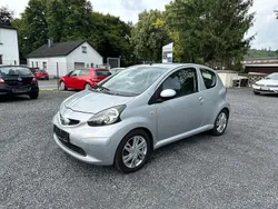 Silber Gebraucht 2008 Toyota Aygo Kleinwagen | 1.499 € (Etwas zu teuer)