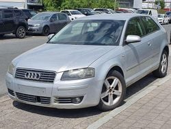Silber Gebraucht 2004 Audi A3 Ambition Limousine | 999 € (Superpreis)