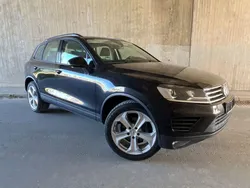Schwarz Gebraucht 2015 VW Touareg SUV | 12.450 € (Fairer Preis)