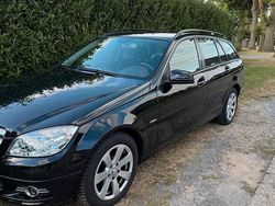 Schwarz Gebraucht 2009 Mercedes C180 Kombi | 5.200 €