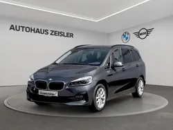 Mineralgrau Gebraucht 2022 BMW 220 Gran Tourer Van / Kleinbus | 31.710 € (Etwas zu teuer)
