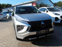 Silber metallic Gebraucht 2022 Mitsubishi Eclipse Cross Top SUV | 32.390 €