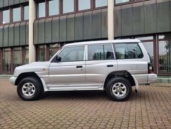 Silber Gebraucht 2004 Mitsubishi Pajero SUV | 15.900 €