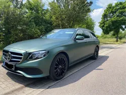 Grün Gebraucht 2020 Mercedes E300 Avantgarde Kombi | 30.600 € (Etwas zu teuer)