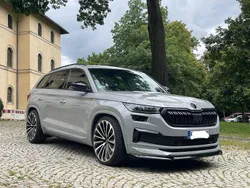 Grau Gebraucht 2021 Skoda Kodiaq SportLine SUV | 37.599 € (Etwas zu teuer)