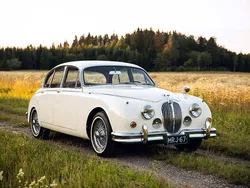 Weiß Gebraucht 1960 Jaguar MK II Limousine | 33.800 €