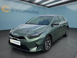 Grün Gebraucht 2023 Kia Ceed Spirit Kleinwagen | 22.699 € (Guter Preis)