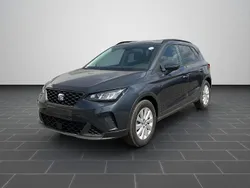 Magnetic grau metallic (metallic) Gebraucht 2024 Seat Arona Style SUV | 19.950 € (Superpreis)
