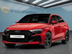 Rot Neu 2025 Audi RS3 Kleinwagen | 74.799 €