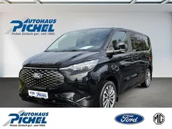 Schwarz Neu 2024 Ford Tourneo Titanium X Van / Kleinbus | 67.765 € (Fairer Preis)