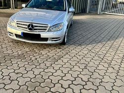 Silber Gebraucht 2010 Mercedes C350 Avantgarde Limousine | 15.700 €