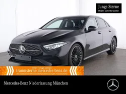 Schwarz Gebraucht 2024 Mercedes A220 Advanced Plus Limousine | 37.890 € (Fairer Preis)