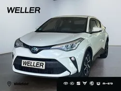Weiss Gebraucht 2020 Toyota C-HR Team SUV | 23.990 € (Fairer Preis)
