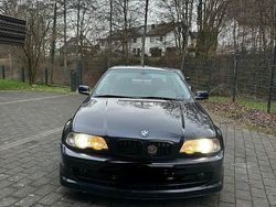Blau Gebraucht 2003 BMW 320 Performance Coupé | 5.400 € (Fairer Preis)