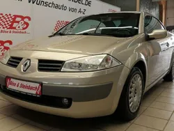Beige Gebraucht 2004 Renault Mégane II | 2.974 €